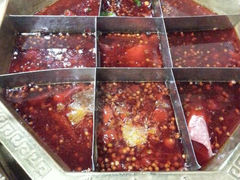 九宫格红油锅底-蜀九香火锅(玉林店)