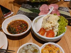 -炼火烤肉店