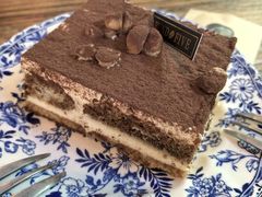 提拉米苏-BUND·FIVE外滩5号(天际店)