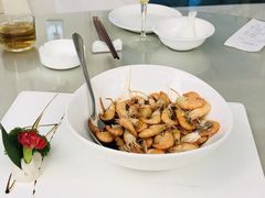 -双子楼大酒店(城开国际写字楼店)