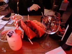 -TZ House音乐现场(来福士中心店)