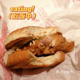 这次买了一份,活动价29元一桶「十翅桶」有5个鸡腿