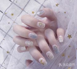 -孔雀手美甲美睫护理