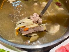 -乳仔牛牦牛汤锅 烤羊排(松潘古城店)
