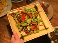 -缘生态云南菜·野生菌庭院餐厅(华侨城店)