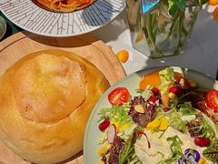 -ins森林童话餐厅coffee&bistro