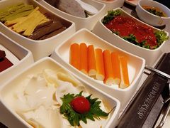-海底捞火锅(明湖路店)