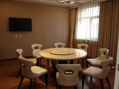 -红山红餐厅(宏源大厦店)