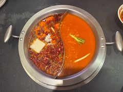 -沸炉重庆老火锅(军事博物馆店)