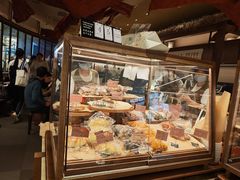 -RUXU入续糖水铺与包(卓悦中心店)