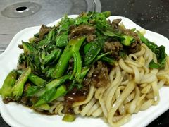 湿炒牛河-营记牛肉火锅·大埔客家菜(上梅林店)