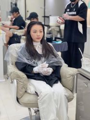 -十六番发型师事务所