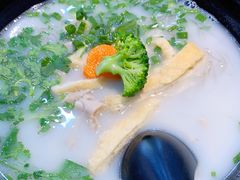 -鸭小妹鸭血粉丝(老门东店)