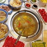 火锅当然要吃现切牛肉啦！