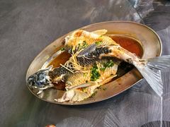 -盛得农家美食·无花果浸鸡·古法烧鸡·竹筒饭(白水寨森林海店)