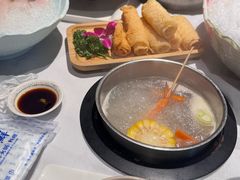 -泓炙颐凤鲜海鲜火锅料理(桐乡店)