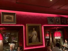 -Cafe Sacher(WIEN)
