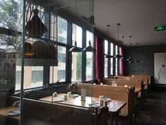 大堂-马仕玖煲·融合菜·酥不腻烤鸭(人大店)