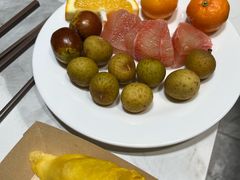 -金马门国际美食百汇(珞喻路店)