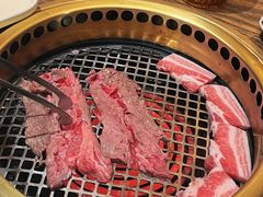 -肉魁屋·烧肉·烧鸟·酒场(高新店)