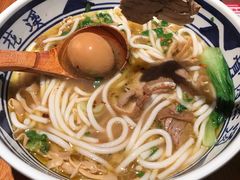 -鑫花溪牛肉米粉(东环大润发店)