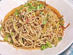 -捌贰虾蟹·江湖菜馆(江汉路店)