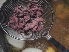 现切吊龙肉-为什么牛潮汕牛肉火锅(中信广场店)