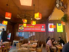 大堂-阿婆情腊排骨火锅(金虹路店)