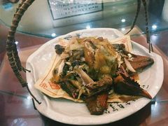 -乔家小院•本地小海鲜•非遗驴肉(万年泉路店)