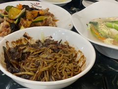 炸酱面-桃园中华料理炸酱面(燕儿岛路店)