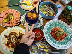 -米德维奇俄式西餐厅(西六道街店)