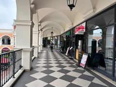 -佛罗伦萨小镇广佛名品奥特莱斯(疏港路店)