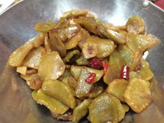 -董厨煨汤馆(车站路店)
