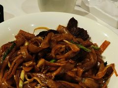 干炒牛河-稻香酒家·34年老字号·港式粤菜(汉街店)