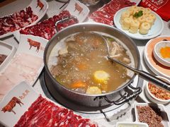 牛骨清汤锅-左庭右院鲜牛肉火锅(环球港店)