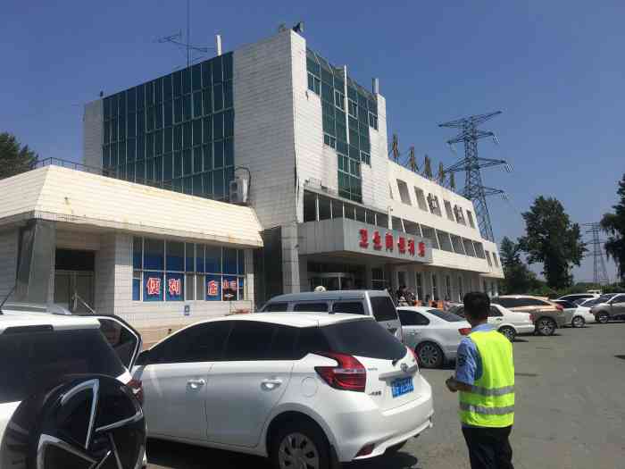 长春服务区-停车场