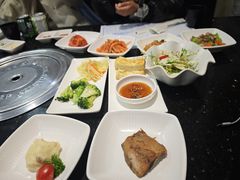 -青松馆韩国料理(香港中路佳世客店)