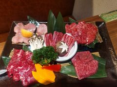 -炼火烤肉店