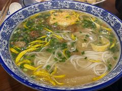 -云南蒙自过桥米线(丰庆路店)