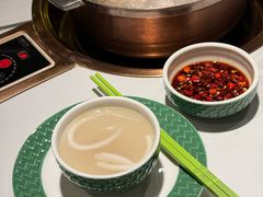 -润园四季椰子鸡火锅(卓越INTOWN店)