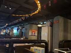 -麦凯伦烧烤·精酿超级工厂店(金桥总店)