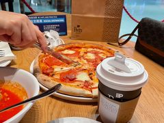 -城市大道红炉披萨烘焙坊