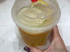 -奈雪的茶(华侨城创意园店)