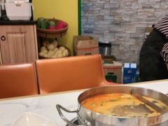 -樾餐厅泰式海鲜火锅(民歌湖店)