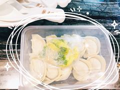 刀鱼馄饨-老半斋(福州路店)