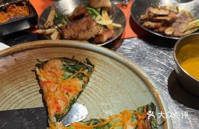 Hongda Seafood Scallion Pancake
