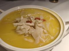 -桂满陇·蟹黄小笼汤包(环球港店)