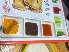 -肘子酥·天津菜·特色捞面(德云社店)
