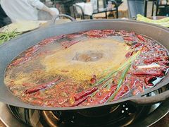 -黄潇洒老火锅(九眼桥宏济巷店)