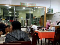 大堂-胡家包子·清真(大众巷店)